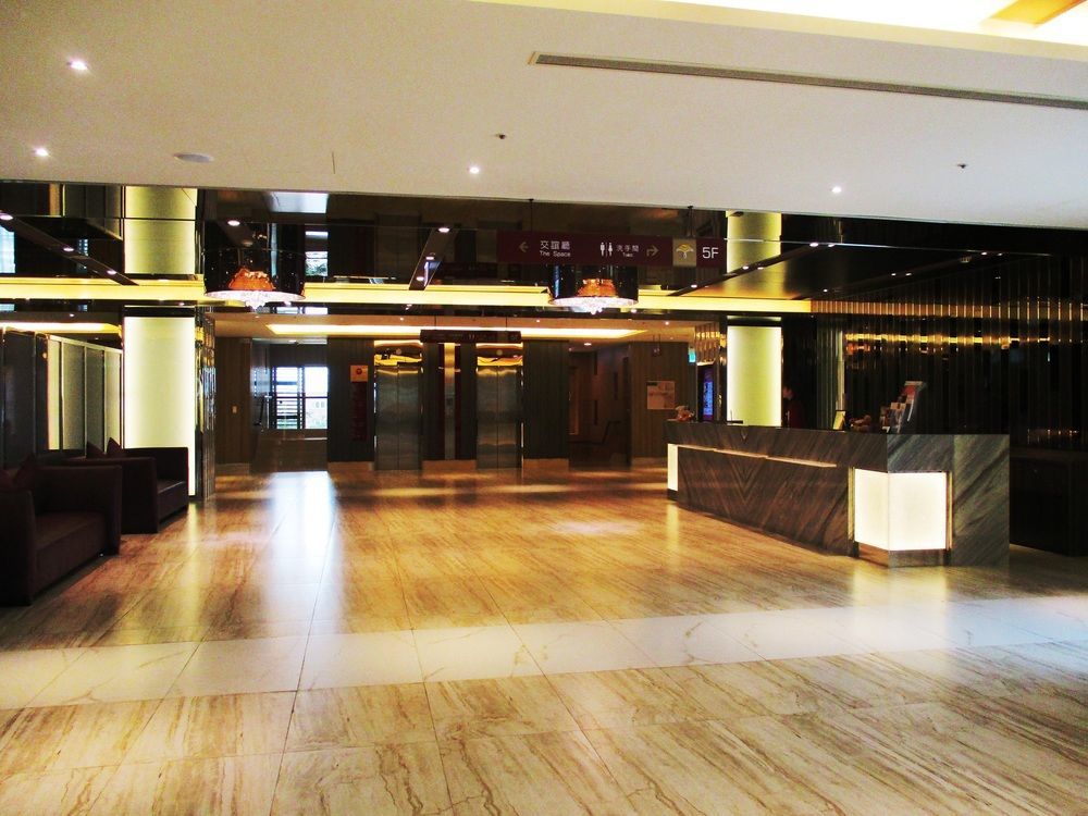 Fullon Hotel Taoyuan Airport Access Mrt A8 Guishan Exterior photo The lobby of the hotel