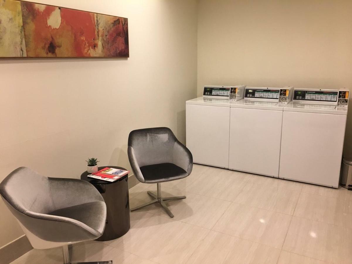 Fullon Hotel Taoyuan Airport Access Mrt A8 Guishan Exterior photo The laundry room at the 1000 Museum